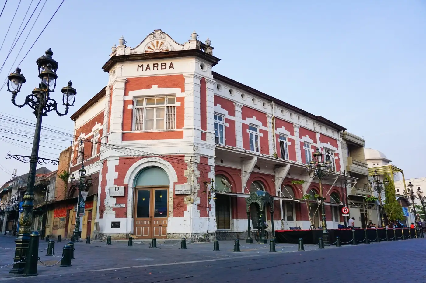 14 Makanan Khas Semarang yang Legendaris dan Terkenal - Featured Image